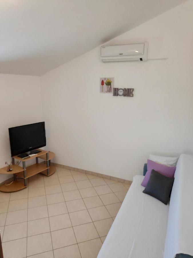 Apartments Mario Biograd Na Moru Eksteriør billede